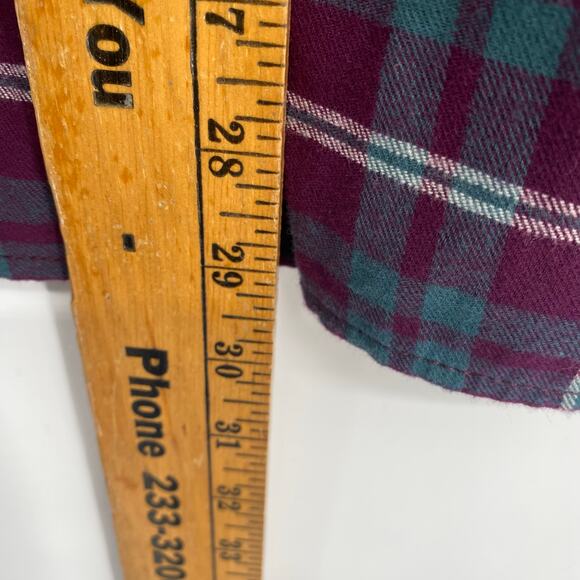 Duluth Top Women’s Large Plaid Flannel  Green & Purple Fall Outdoor Hiking Chore - Picture 7 of 8